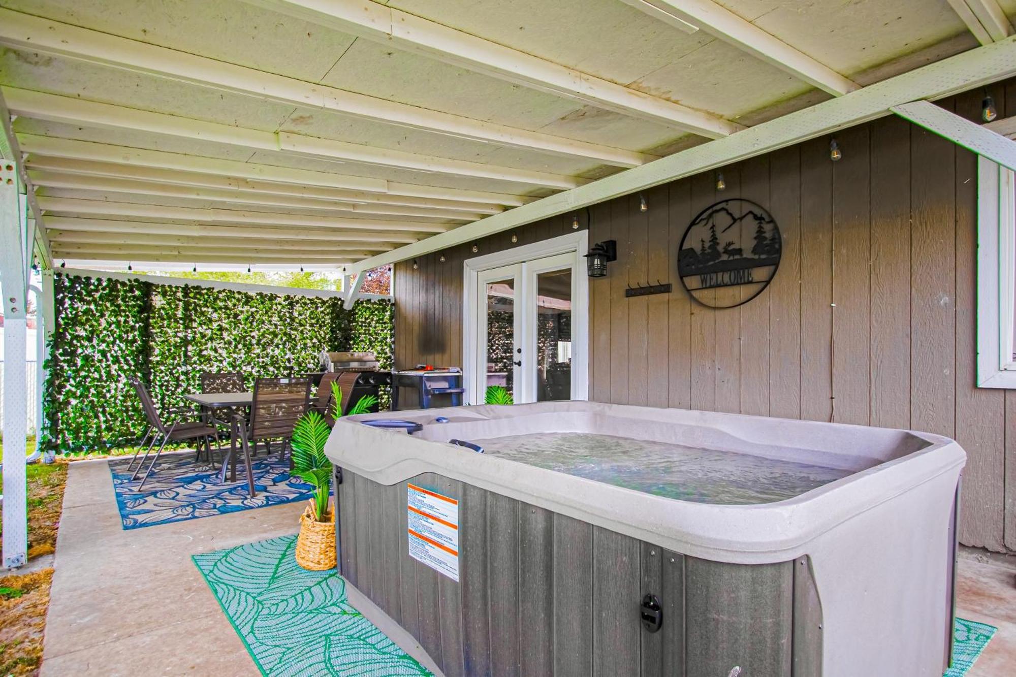 Soft Breeze Villa Post Falls Exterior photo